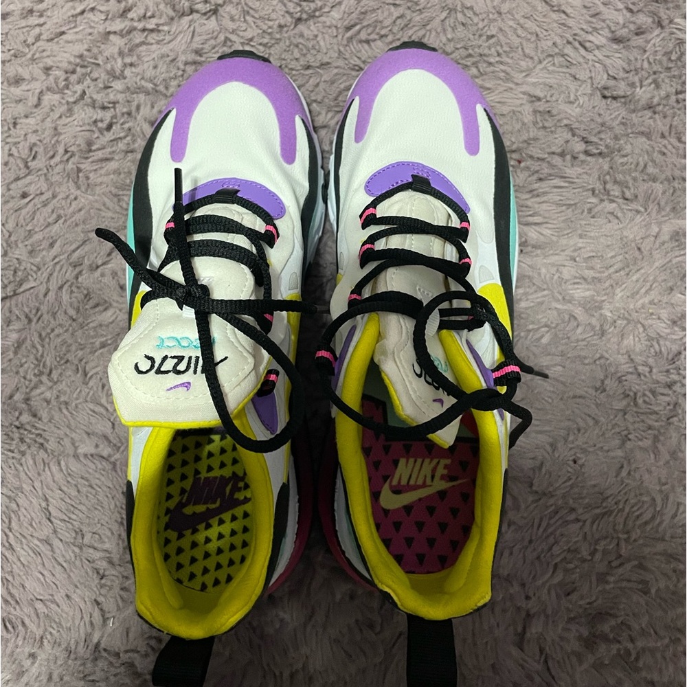 BRAND NEW WMNS AIR MAX 270 react ‘Bright Violet’ (FREE SHIPPING 24 hrs)